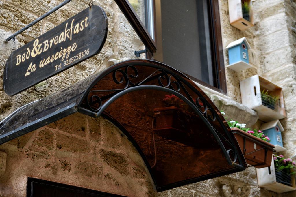 B&B La Uascezze Bari Bagian luar foto